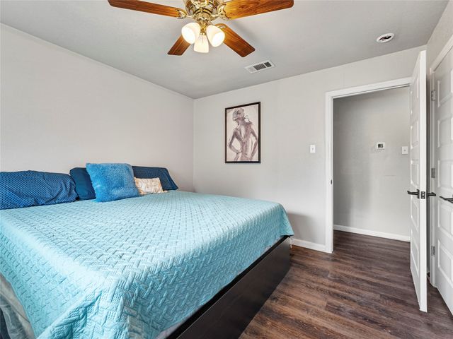 6455 El Toro Court, Fort Worth, TX 76133