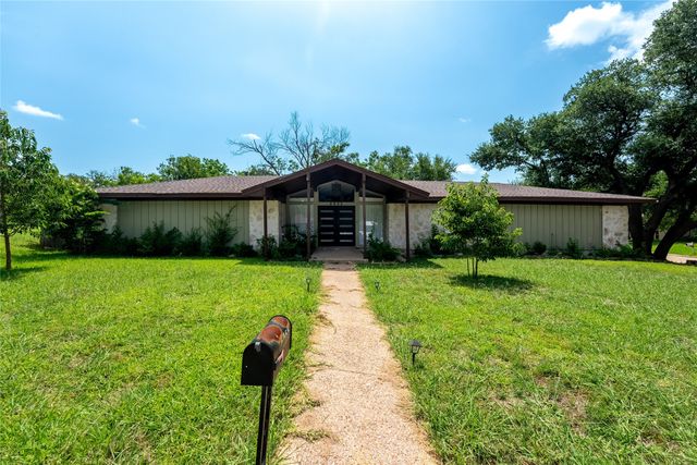 6455 El Toro Court, Fort Worth, TX 76133