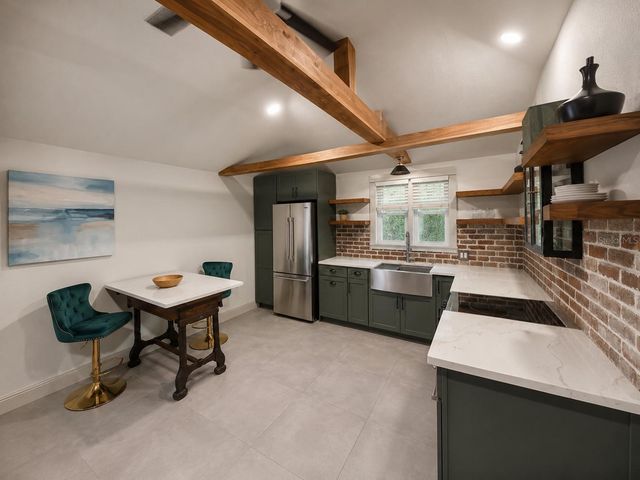 4535 9TH AVENUE N, St Petersburg, FL 33713