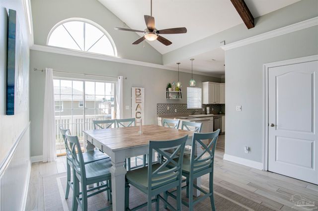 1006 Via Deluna Dr, Pensacola Beach, FL 32561