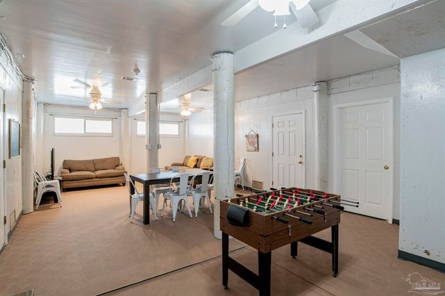 1006 Via Deluna Dr, Pensacola Beach, FL 32561