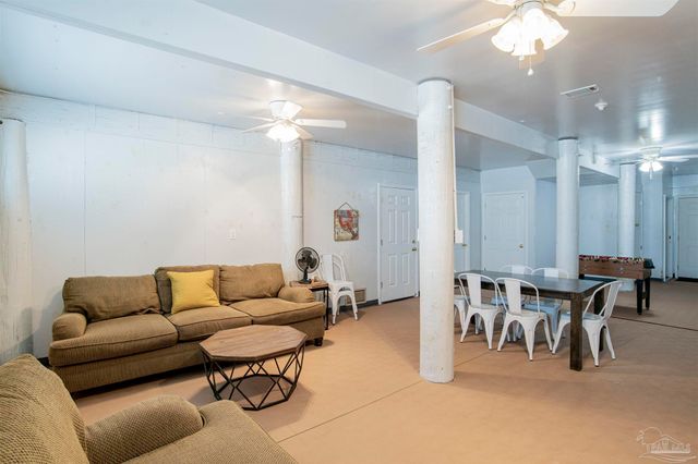 1006 Via Deluna Dr, Pensacola Beach, FL 32561