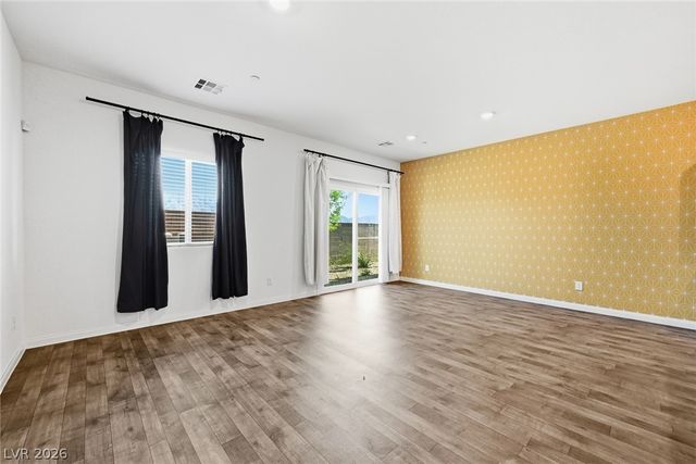 4258 Lunar Canyon Avenue, North Las Vegas, NV 89084