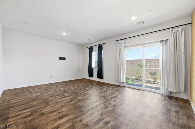 4258 Lunar Canyon Avenue, North Las Vegas, NV 89084