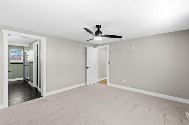 700 Harr Grove Road, Peculiar, MO 64078