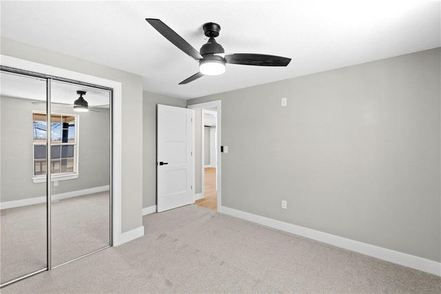 700 Harr Grove Road, Peculiar, MO 64078