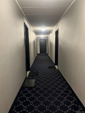 666 Pelham Road 3A, New Rochelle, NY 10805