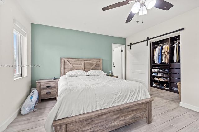 9480 NW 26th St, Sunrise, FL 33322