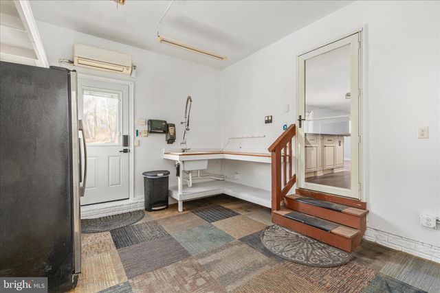 220 OATES RD, Star Tannery, VA 22654