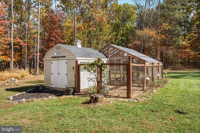 220 OATES RD, Star Tannery, VA 22654