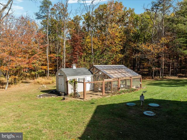 220 OATES RD, Star Tannery, VA 22654