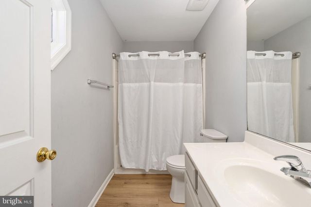 7541 EGGBORNSVILLE RD, Rixeyville, VA 22737