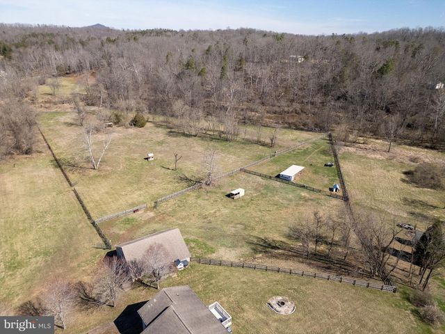 7541 EGGBORNSVILLE RD, Rixeyville, VA 22737