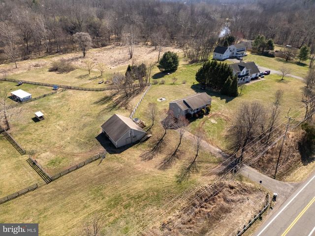 7541 EGGBORNSVILLE RD, Rixeyville, VA 22737