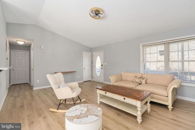 7541 EGGBORNSVILLE RD, Rixeyville, VA 22737