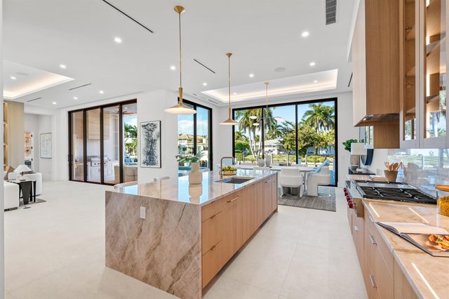 951 Tropic Boulevard, Delray Beach, FL 33483