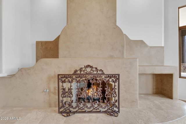 1611 E DESERT WILLOW Drive, Phoenix, AZ 85048