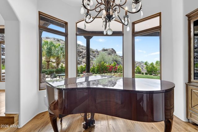 1611 E DESERT WILLOW Drive, Phoenix, AZ 85048