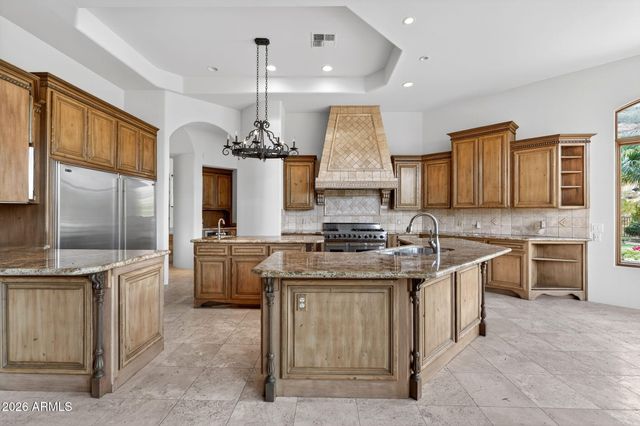 1611 E DESERT WILLOW Drive, Phoenix, AZ 85048