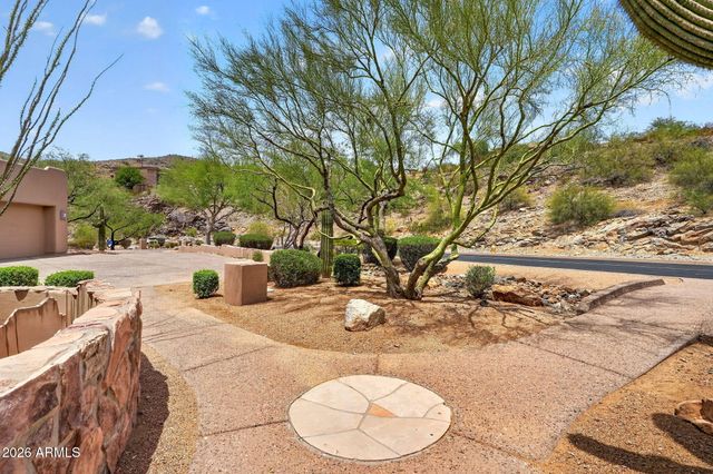 1611 E DESERT WILLOW Drive, Phoenix, AZ 85048