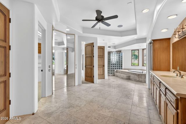 1611 E DESERT WILLOW Drive, Phoenix, AZ 85048