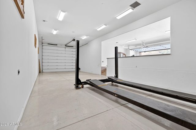 1611 E DESERT WILLOW Drive, Phoenix, AZ 85048