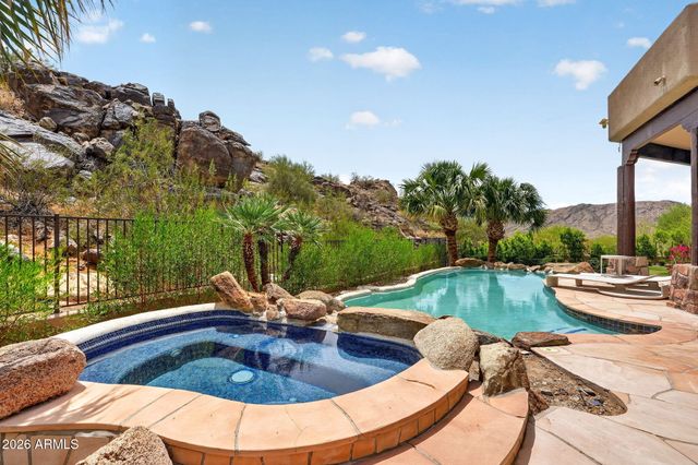 1611 E DESERT WILLOW Drive, Phoenix, AZ 85048