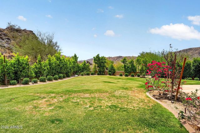 1611 E DESERT WILLOW Drive, Phoenix, AZ 85048