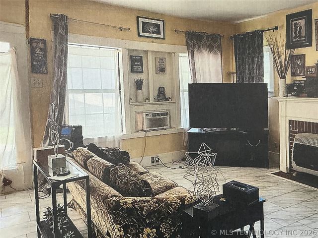1302 N 7th Avenue, Durant, OK 74701