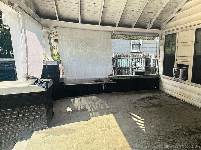 1302 N 7th Avenue, Durant, OK 74701