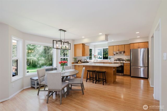 3414 NW Wild Ridge Lane, Bremerton, WA 98312