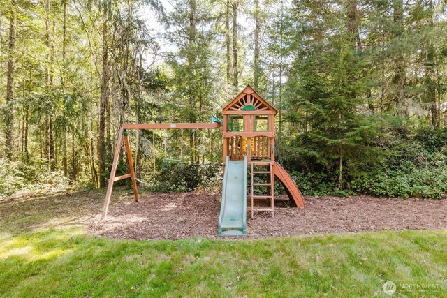 3414 NW Wild Ridge Lane, Bremerton, WA 98312
