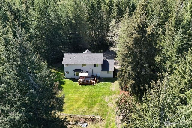 3414 NW Wild Ridge Lane, Bremerton, WA 98312