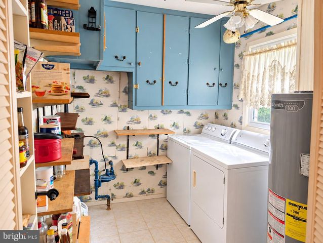 38 GAYLORD CIR, Willingborough, NJ 08046
