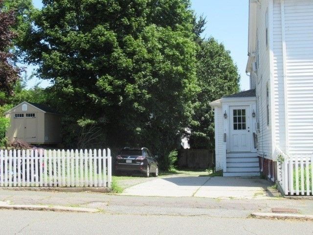 43 Pleasant Street R2, Gloucester, MA 01930