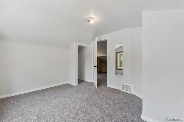 15450 Lola Drive, Redford, MI 48239
