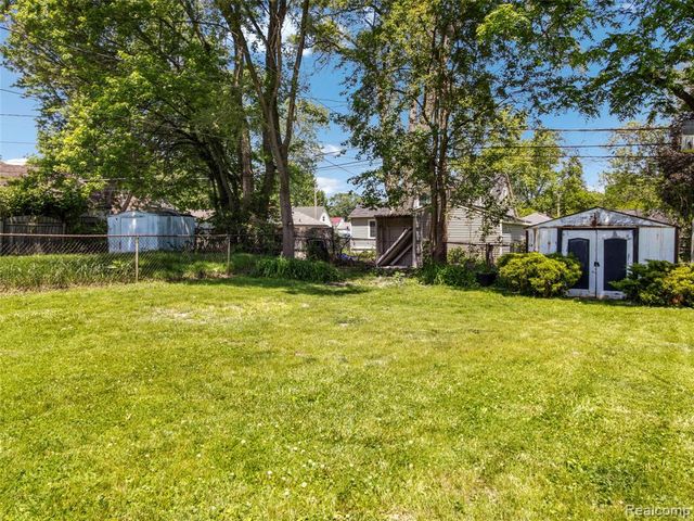 15450 Lola Drive, Redford, MI 48239