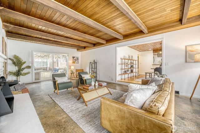 234 SW 208th Street, Normandy Park, WA 98166