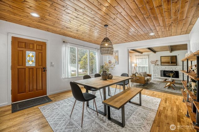 234 SW 208th Street, Normandy Park, WA 98166