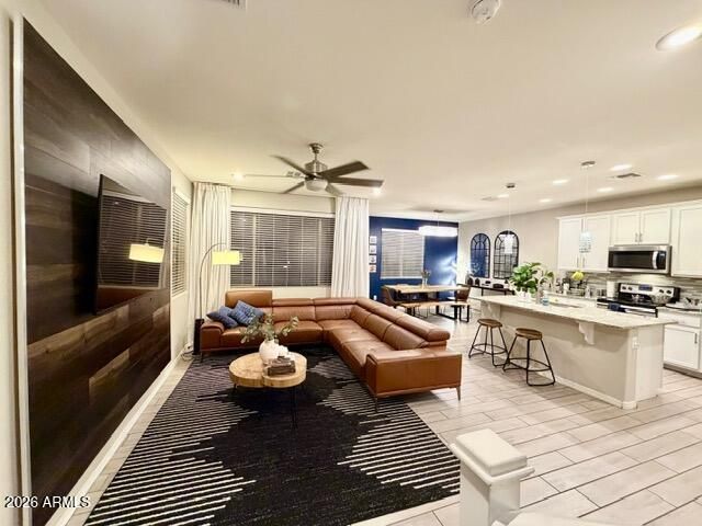 2254 E UNIVERSITY Drive 14, Mesa, AZ 85213