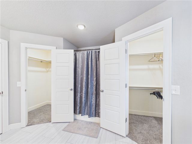 1706 S 20th Street, Rogers, AR 72758