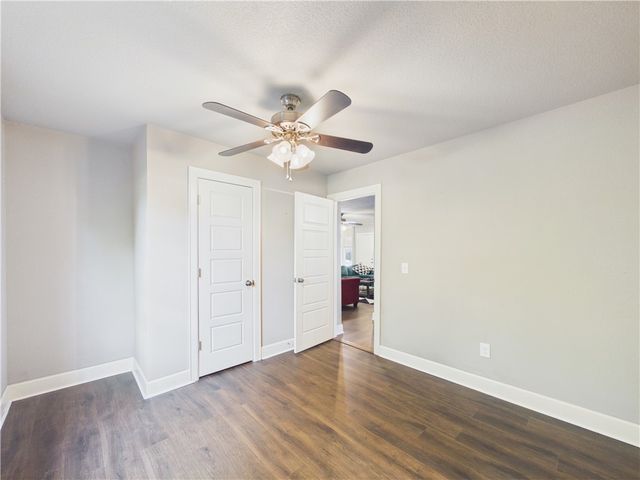 1706 S 20th Street, Rogers, AR 72758