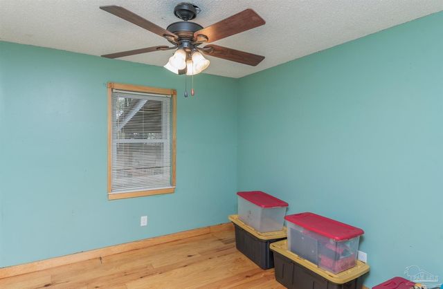 1395 Harold Ave, Pensacola, FL 32514