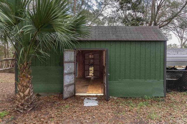 1395 Harold Ave, Pensacola, FL 32514