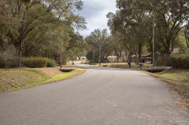 1395 Harold Ave, Pensacola, FL 32514