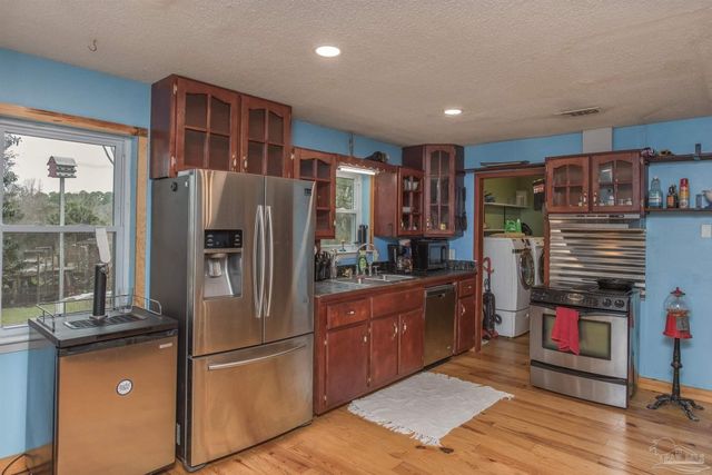 1395 Harold Ave, Pensacola, FL 32514