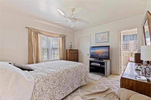 726 17TH AVENUE S, St Petersburg, FL 33701
