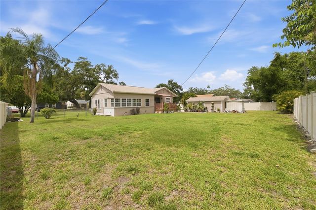 726 17TH AVENUE S, St Petersburg, FL 33701