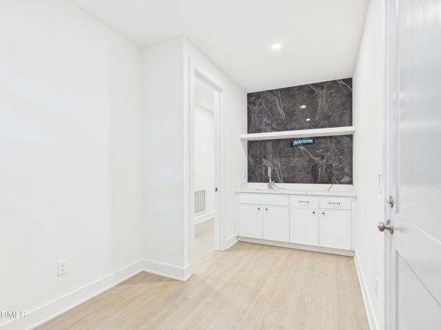 6921 Buckhorn Duncan Road, Holly Springs, NC 27540