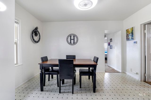 88 S 400 W, Jerome, ID 83338